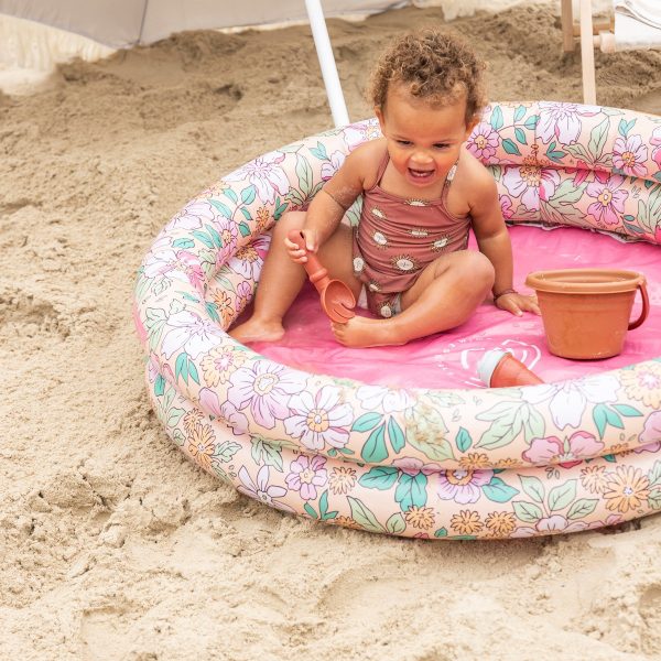 Una piscina hinchable para tus hijos. El regalo perfecto