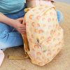 Mochila Rainbows pequeña personalizable A Little Lovely Company