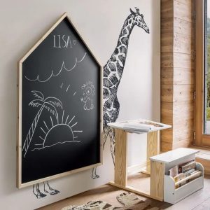 Pizarra con forma de casita 116 cm de alto