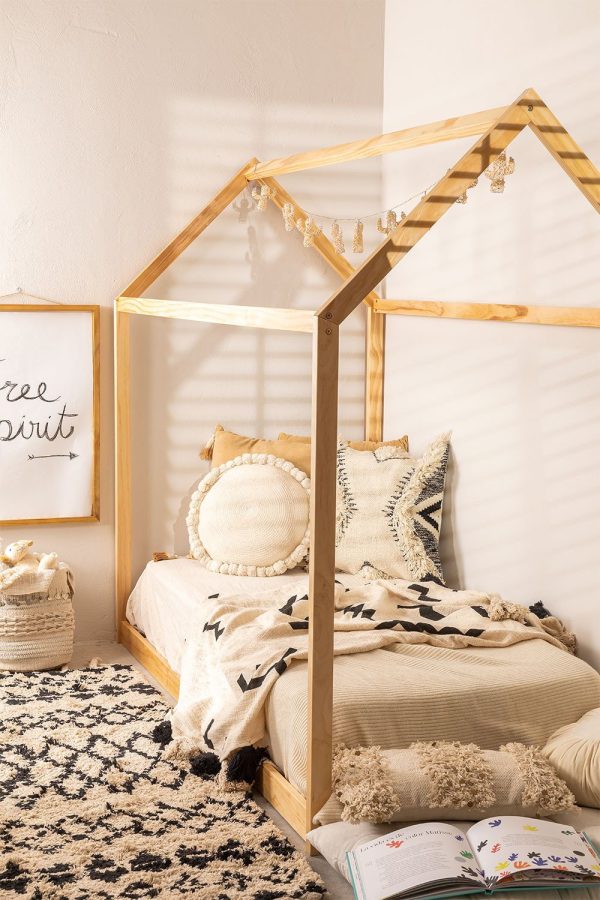 Cama Montessori tipo casita color natural 90 x 190 cm.
