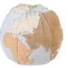 Puff World Map de Lorena Canals