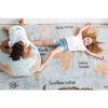 Puff World Map de Lorena Canals